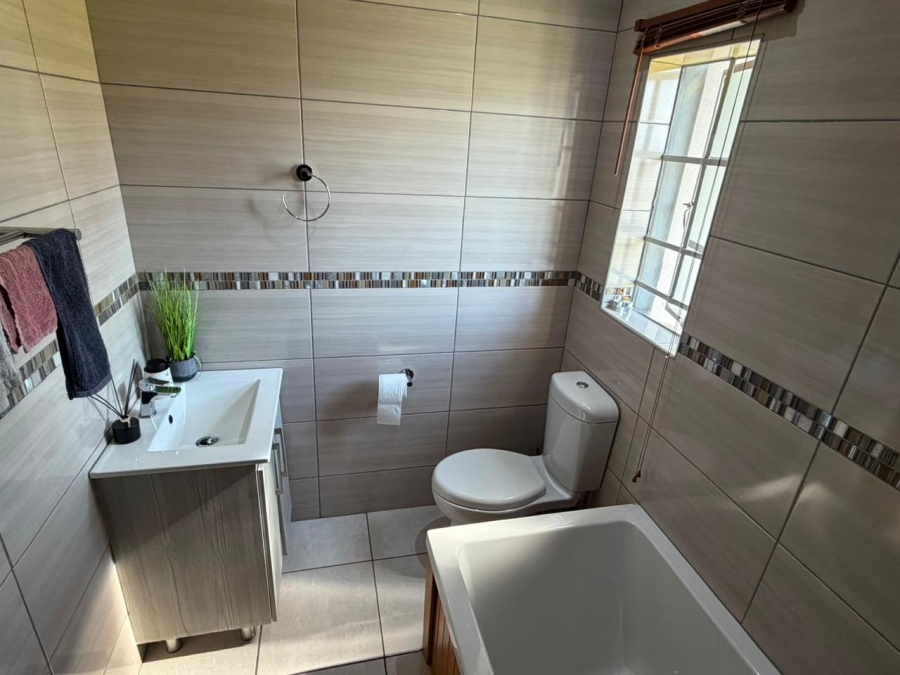 3 Bedroom Property for Sale in Waterkloof North West
